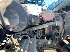 2013 VOLVO VAH66430 - Image 28