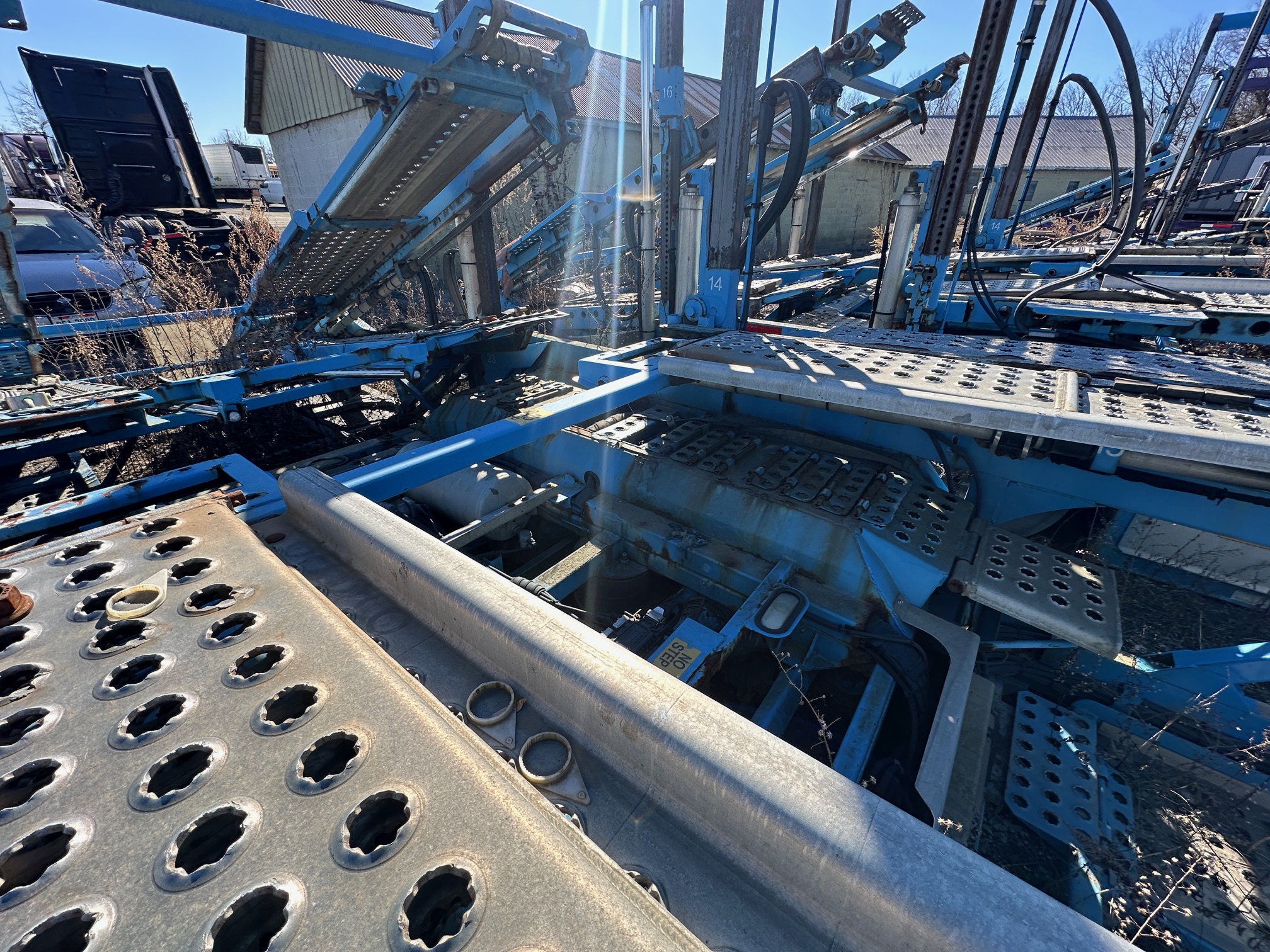 2013 VOLVO VAH66430 - Image 33