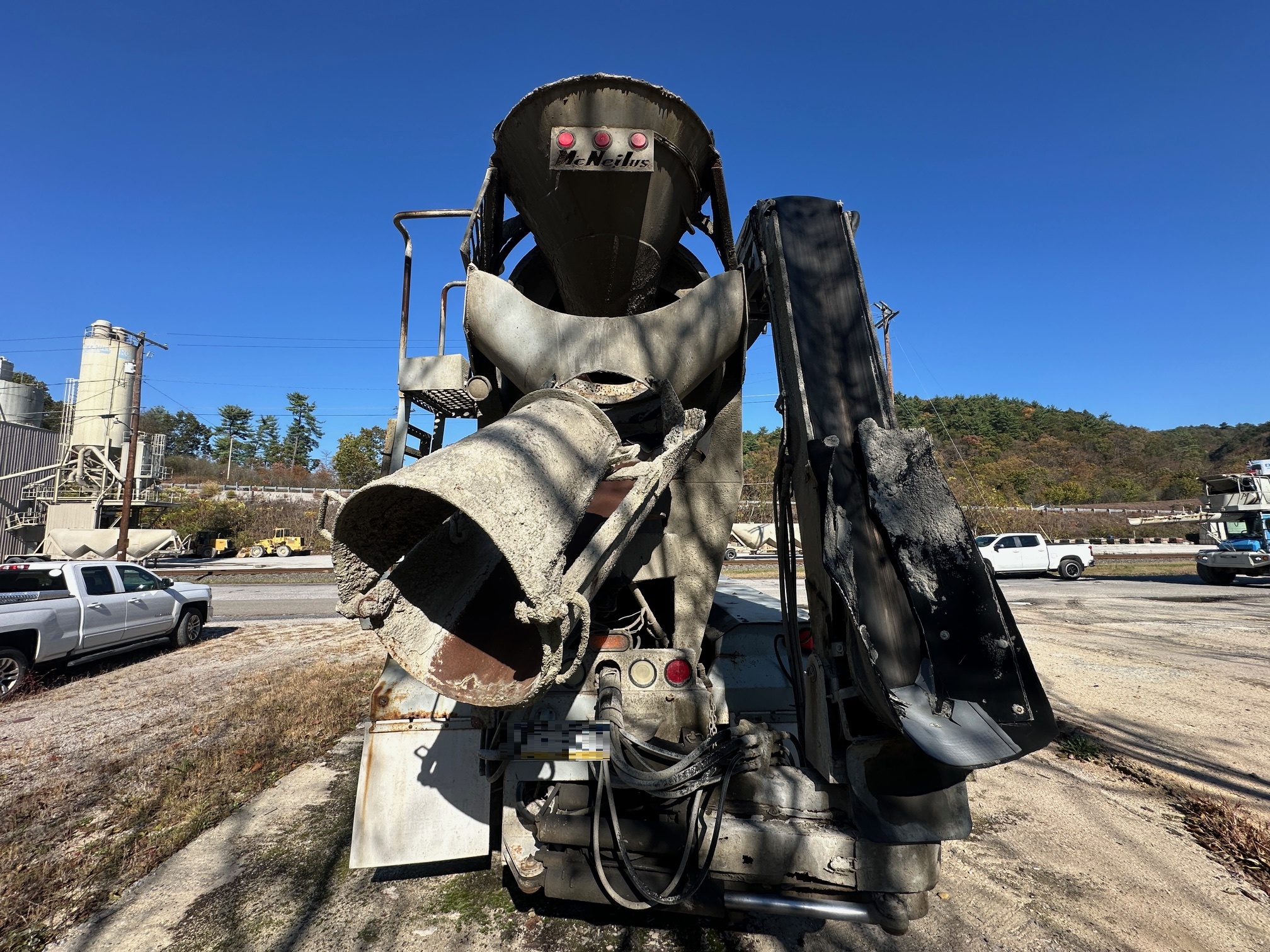 2000 MACK DM690S Conveyor - view 5 of 43