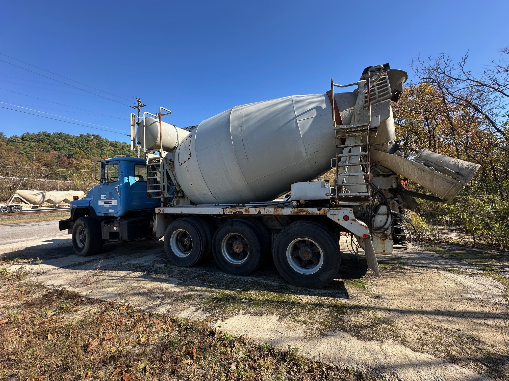 2000 MACK DM690S Conveyor - view 7 of 43