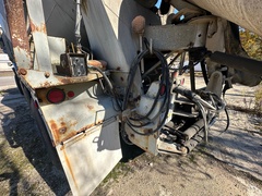 2000 MACK DM690S Conveyor - Image 25