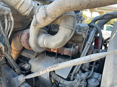 2000 MACK DM690S Conveyor - Image 31