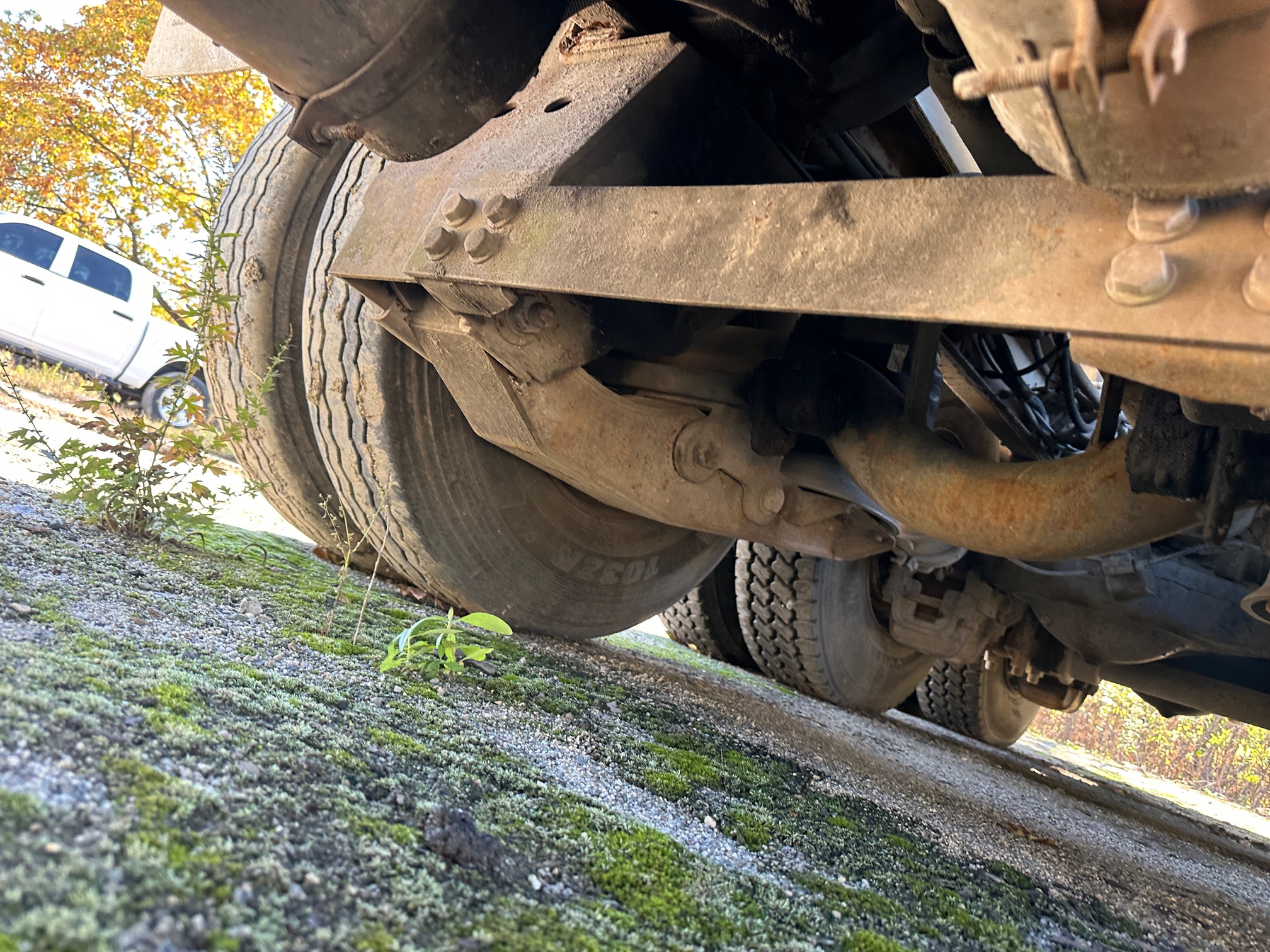 2000 MACK DM690S Conveyor - Image 40