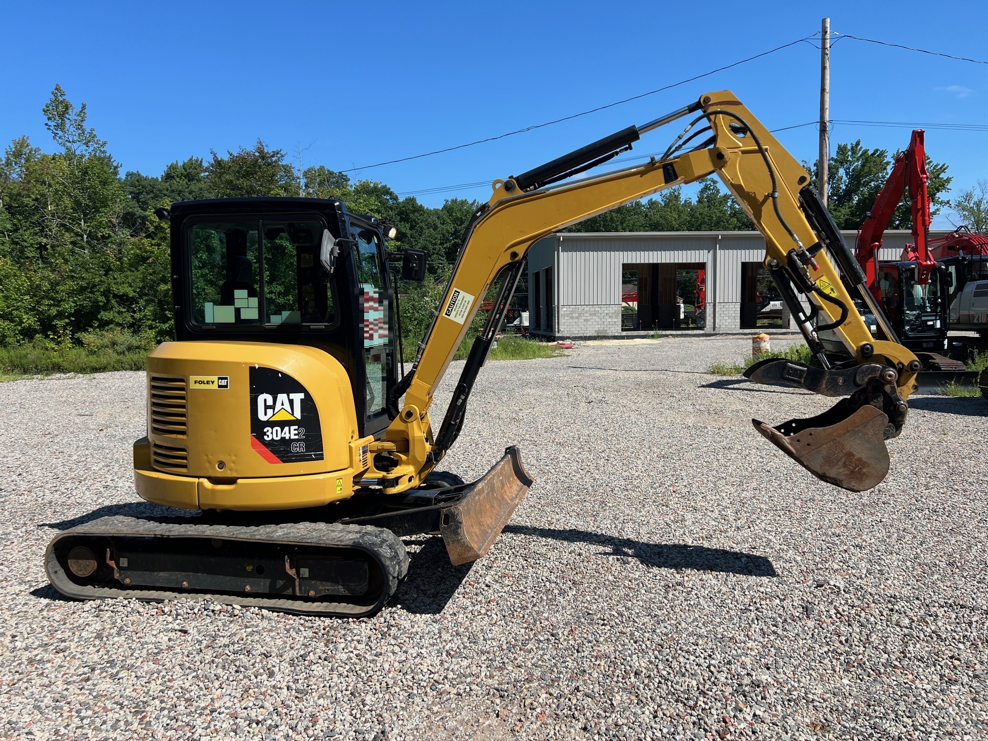 2019 PJ TRAILERS F8202 14K - Image 6