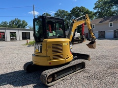 2019 PJ TRAILERS F8202 14K - Image 9