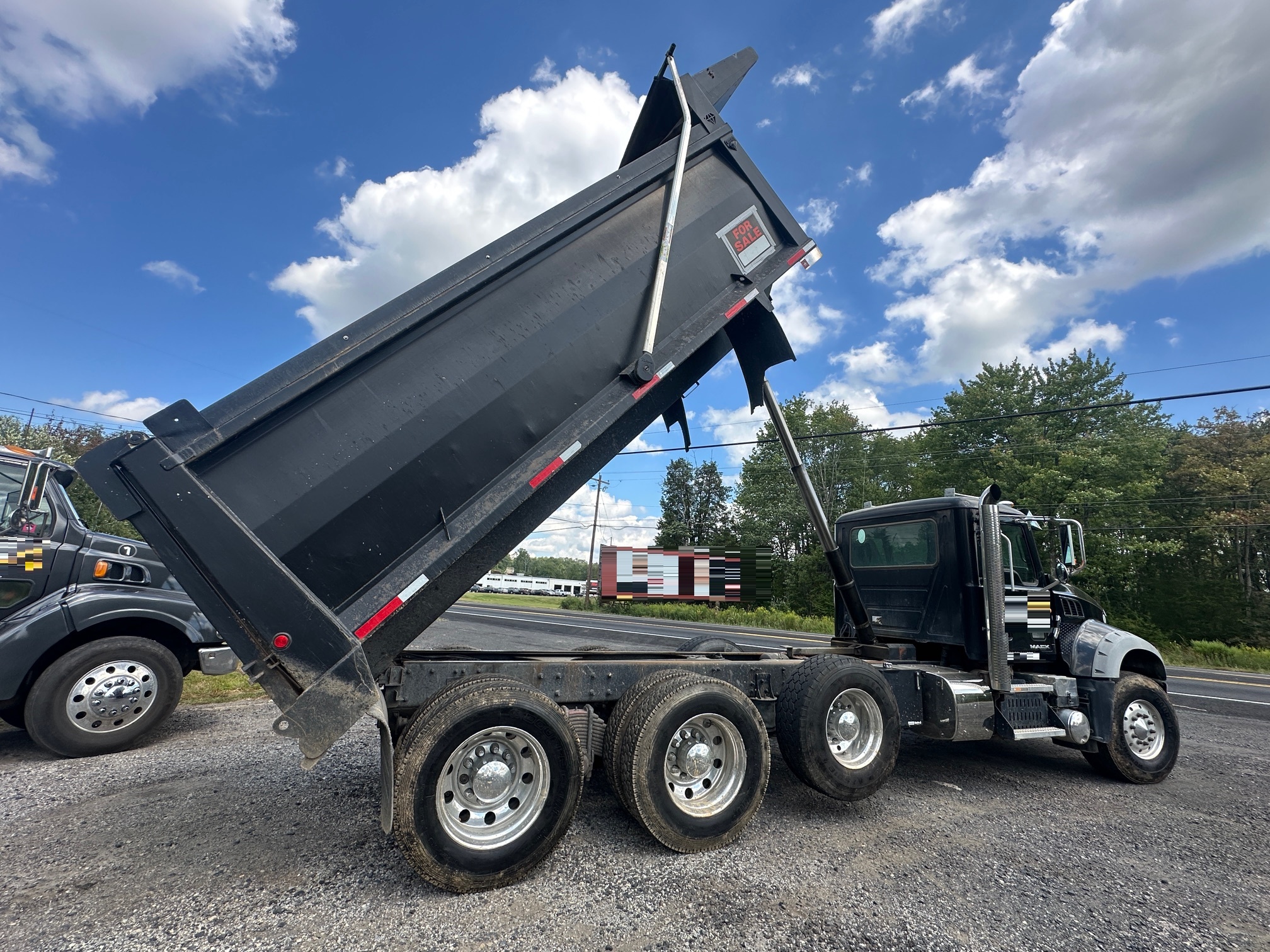 2012 MACK Granite GU713 - view 7 of 42