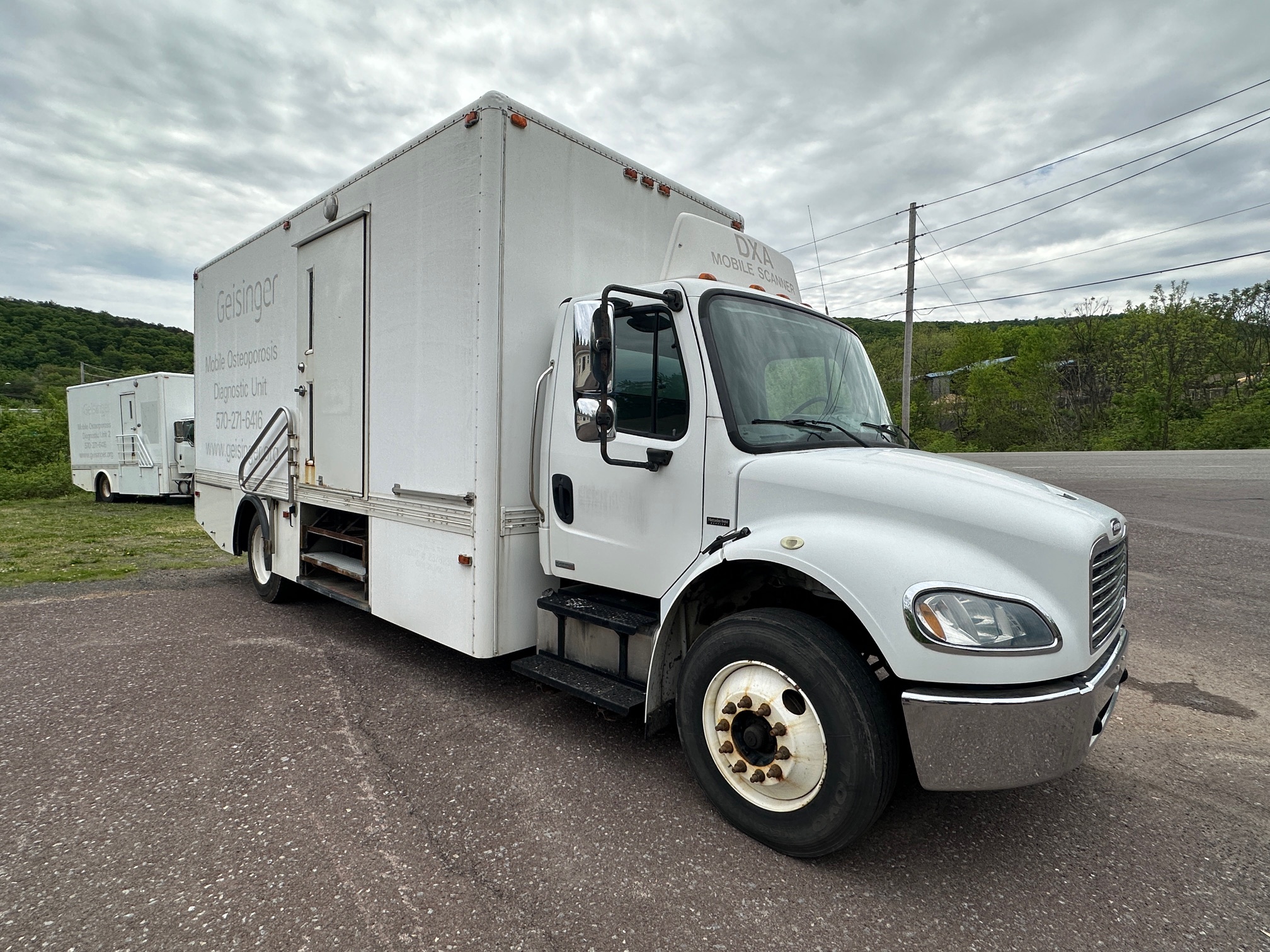 2007 FREIGHTLINER M2 Business Class - Image 3