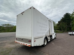 2007 FREIGHTLINER M2 Business Class - Image 12
