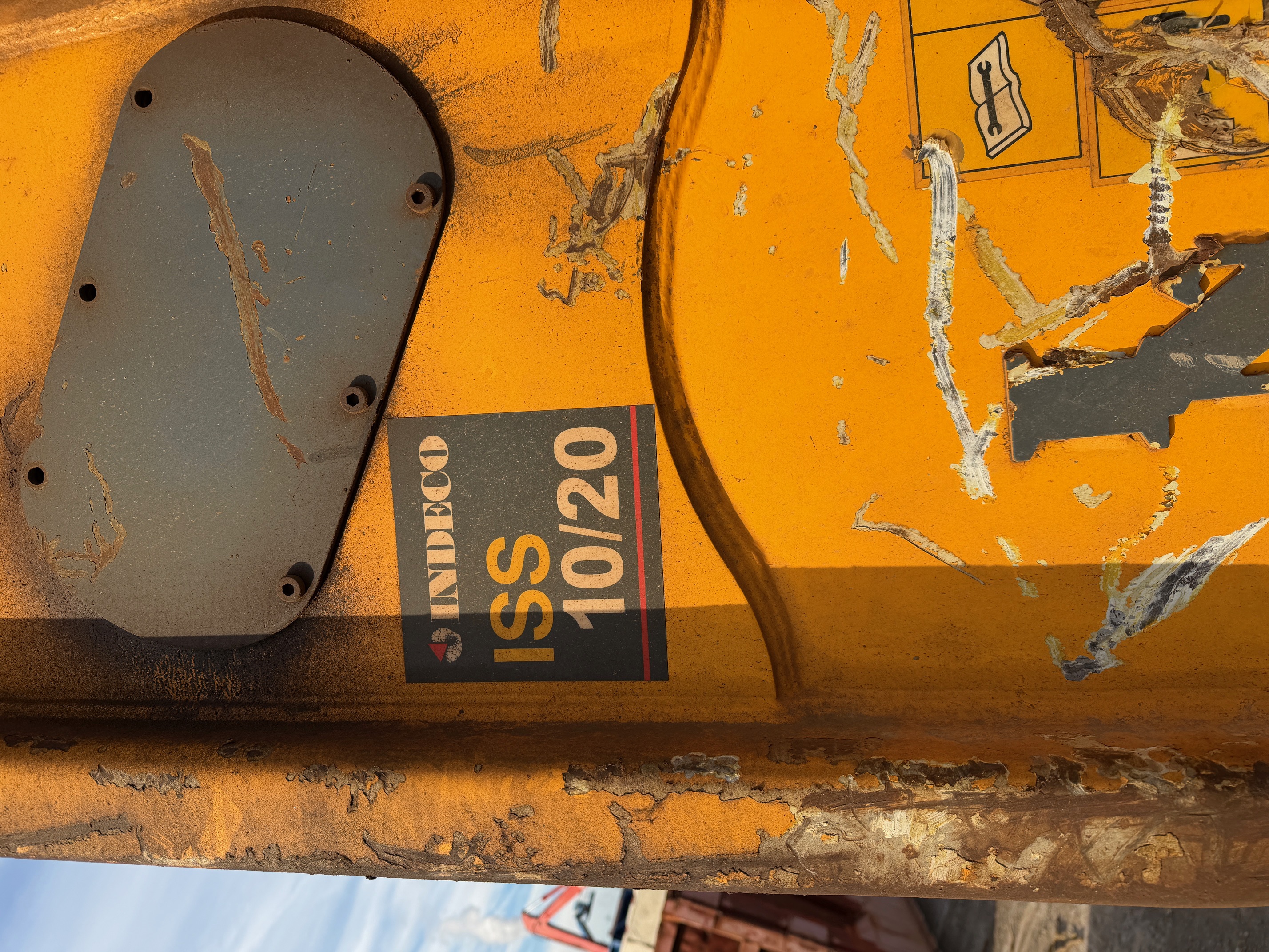 2022 INDECO ISS10/20 - view 2 of 11