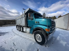 2000 STERLING LT9511 - Image 1