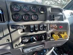 2000 STERLING LT9511 - Image 34