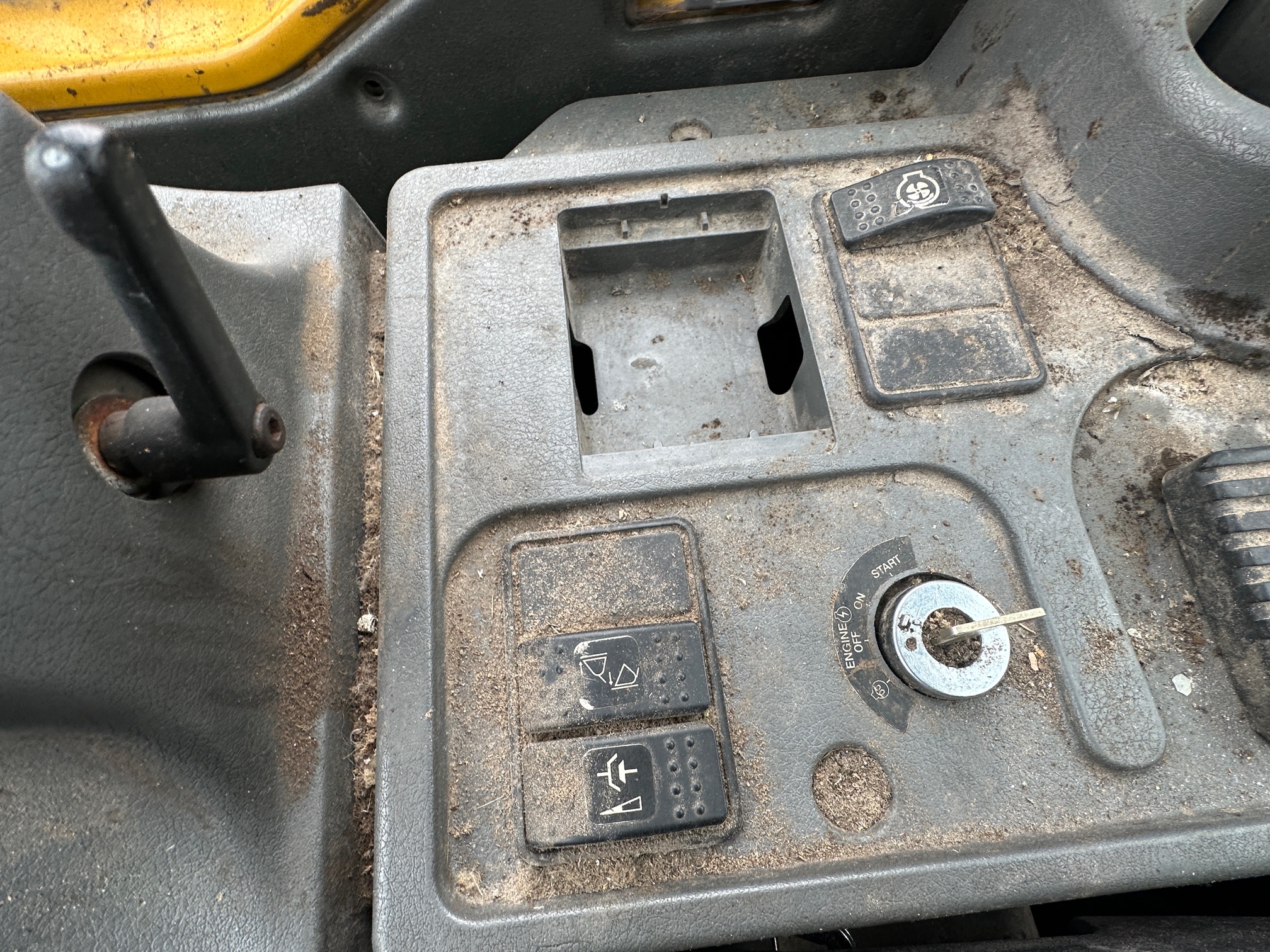 2009 KAWASAKI 95ZV-2 - Image 33