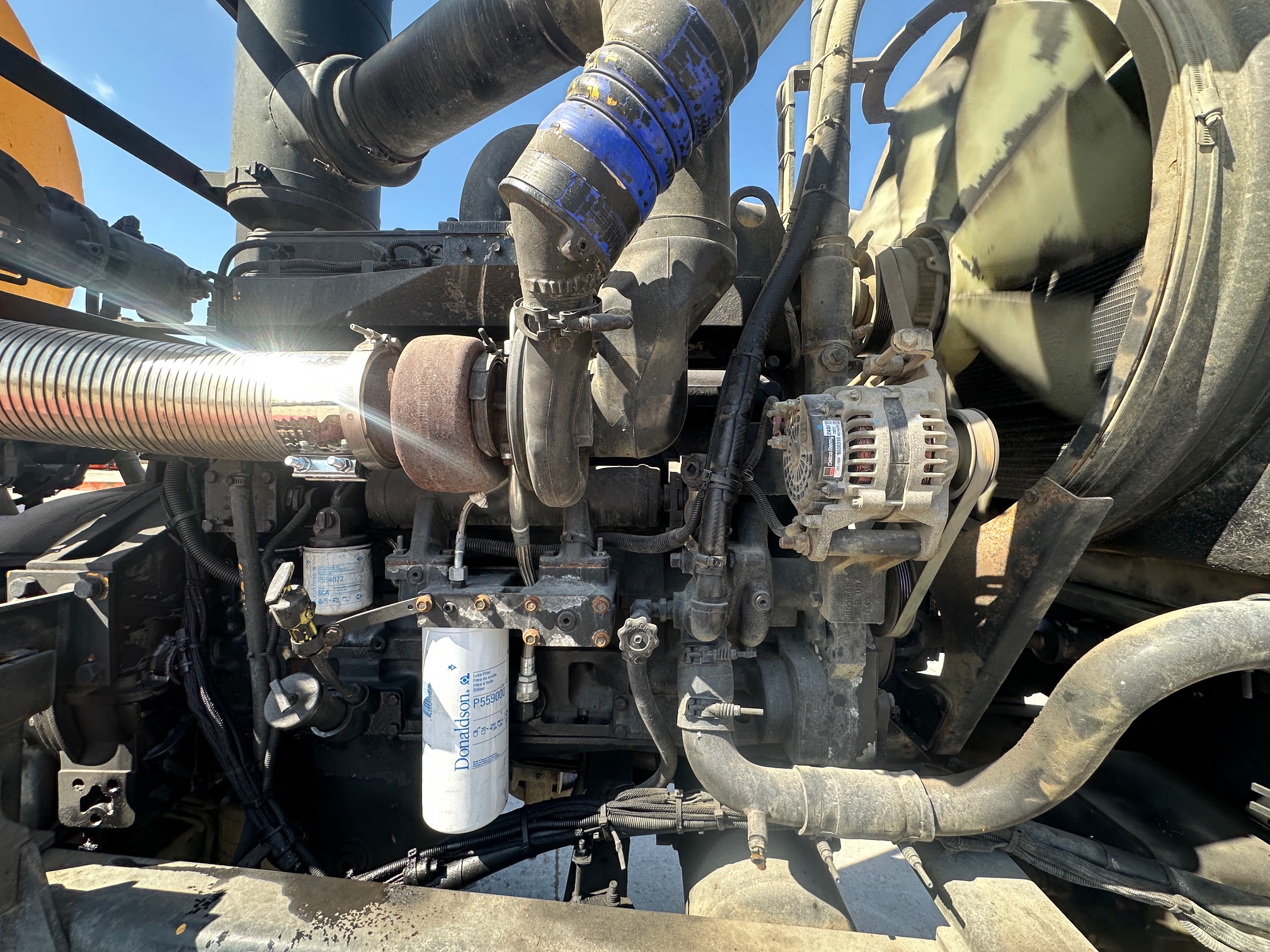 2019 PHOENIX Front Discharge Mixer - Image 23