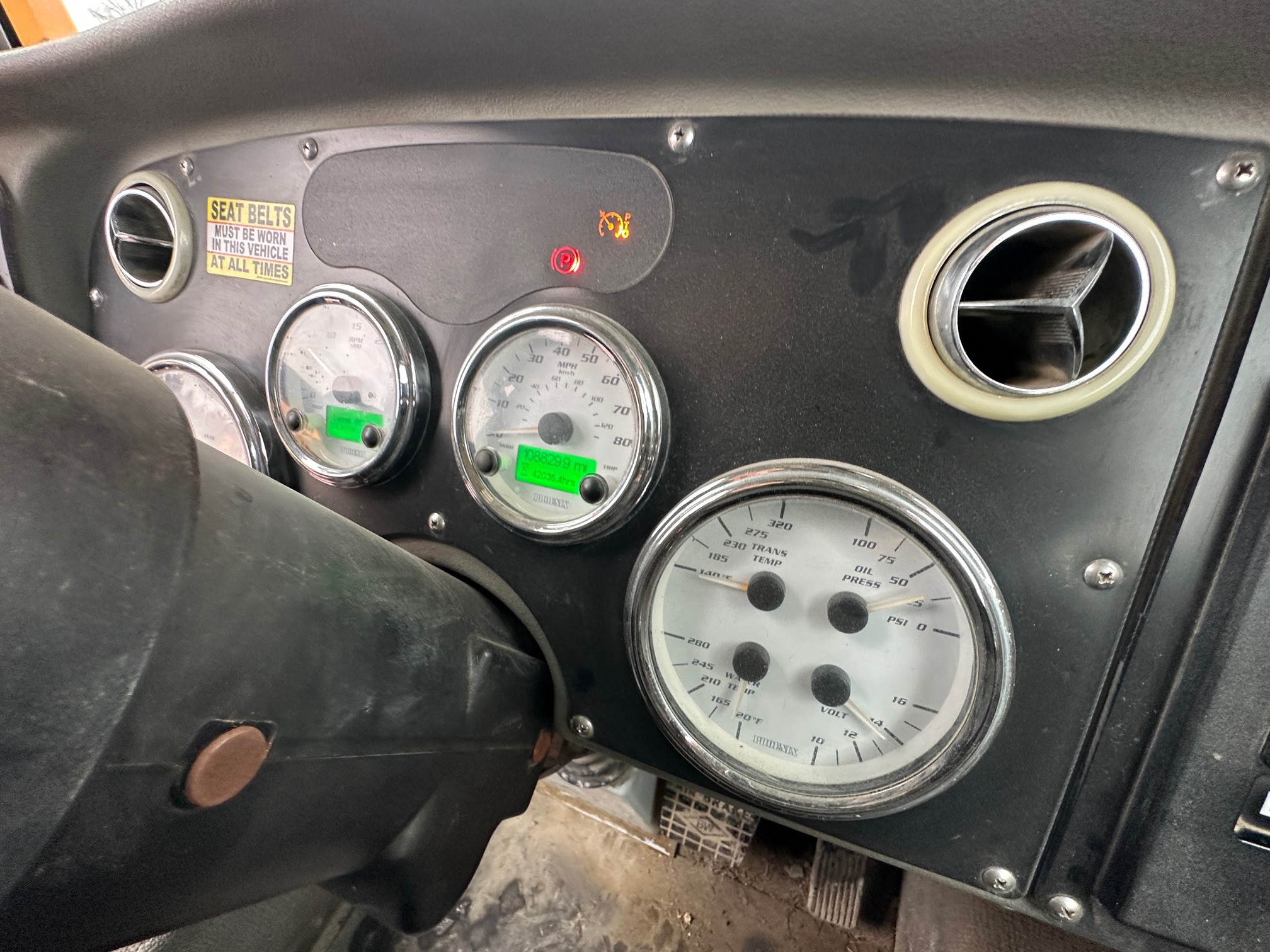 2019 PHOENIX Front Discharge Mixer - Image 44