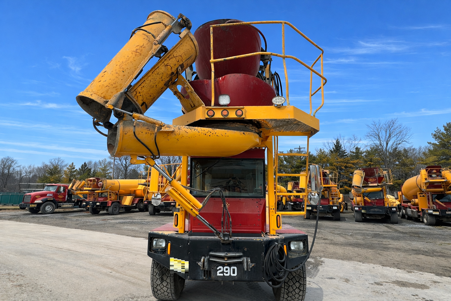 2019 PHOENIX Front Discharge Mixer - view 3 of 47