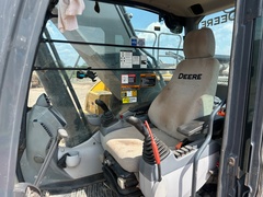2018 DEERE 380G LC - Image 36