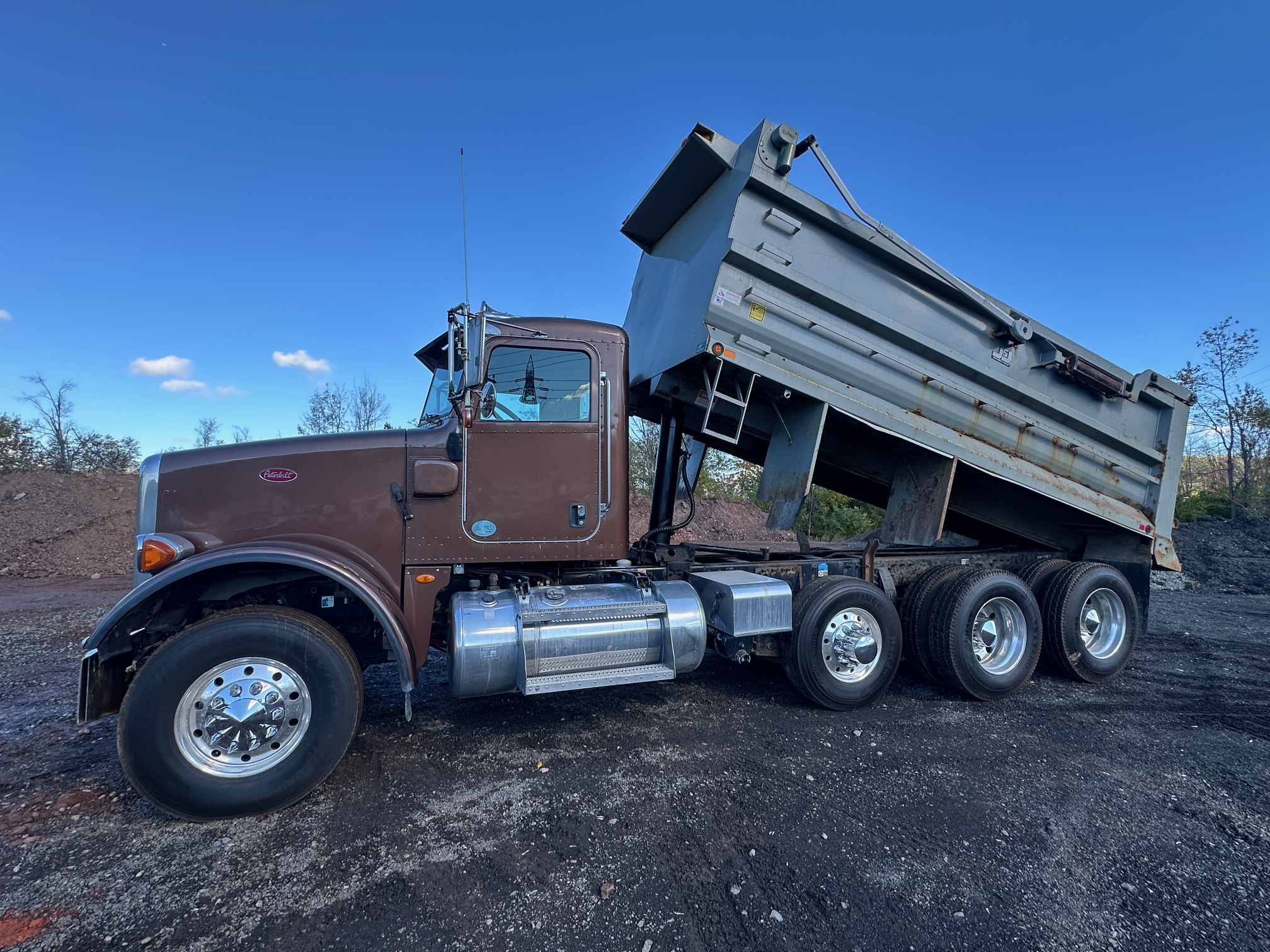 2016 PETERBILT 365 - Image 3