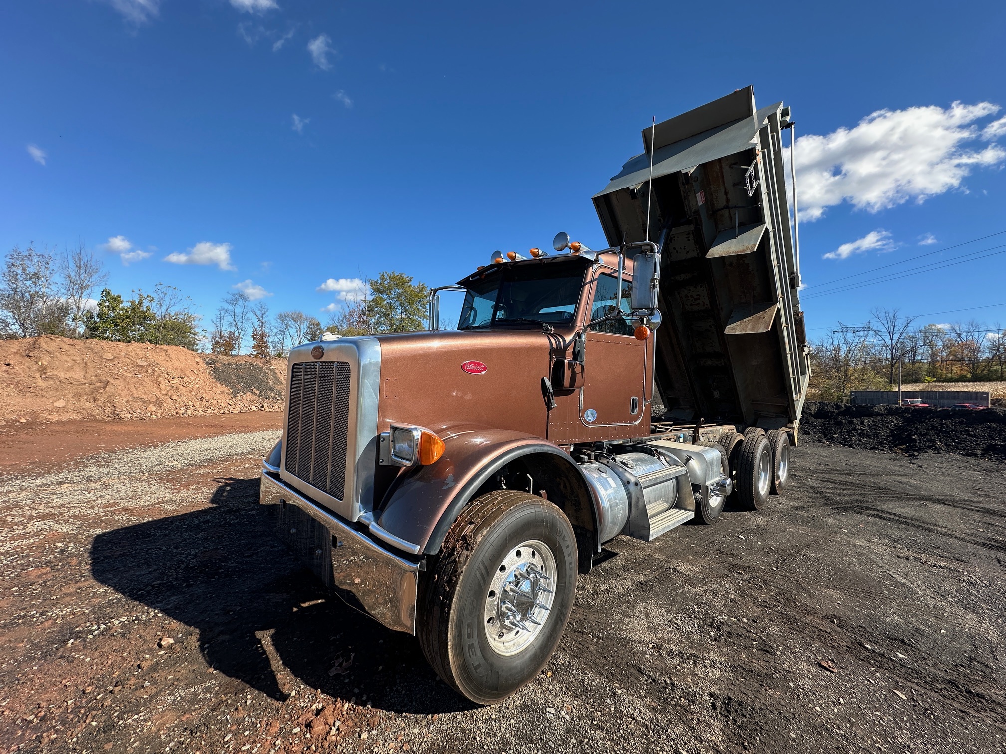 2016 PETERBILT 365 - Image 2
