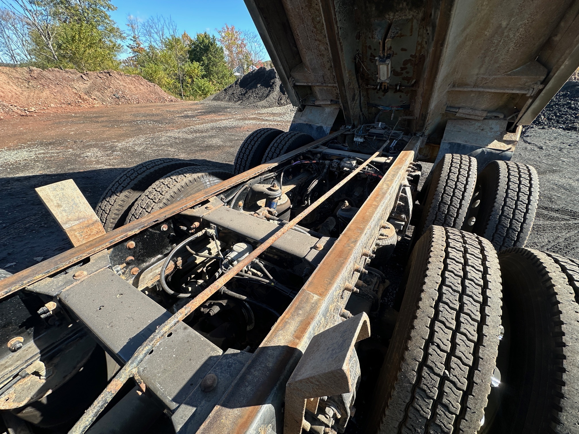 2016 PETERBILT 365 - Image 16