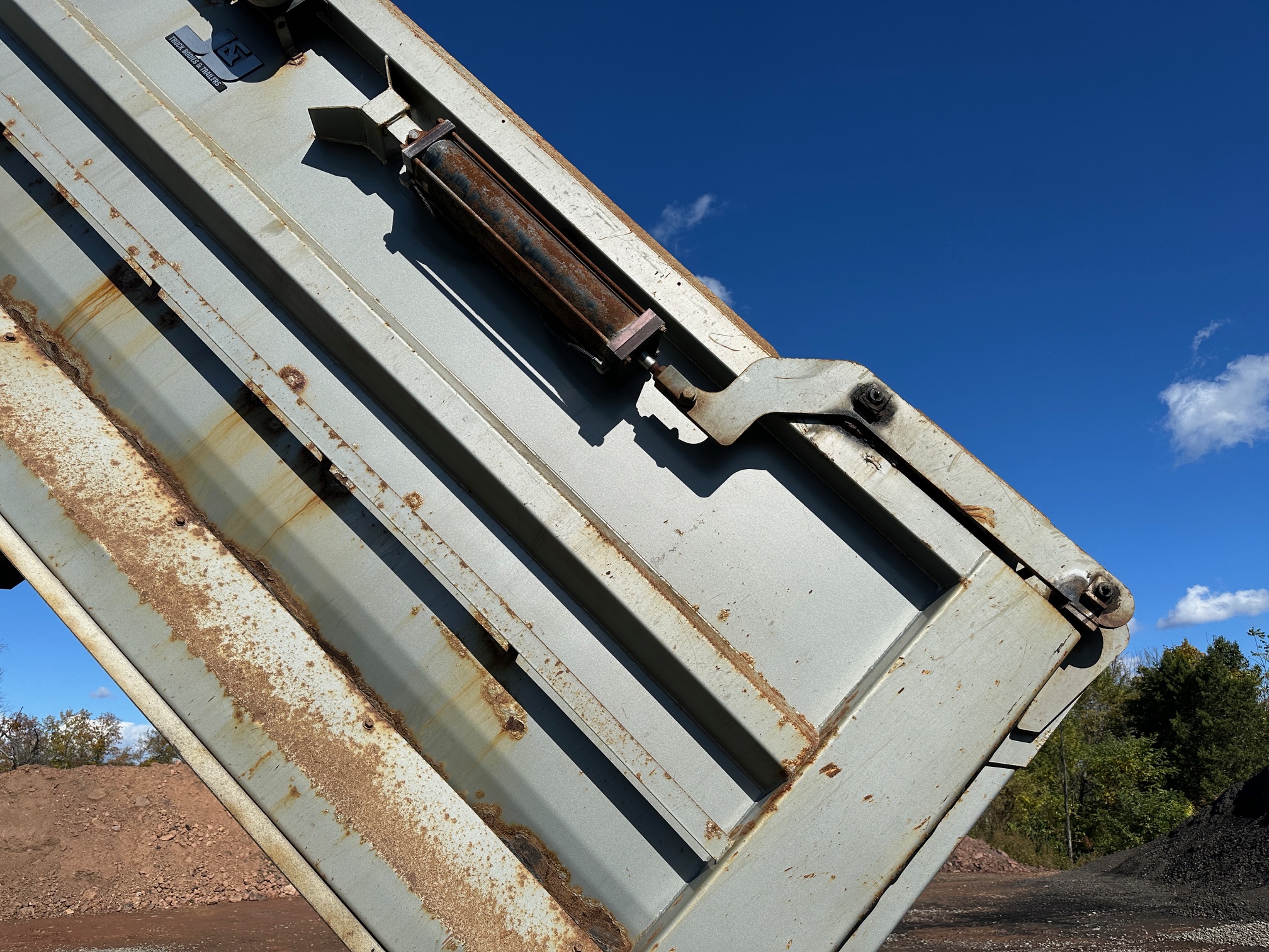 2016 PETERBILT 365 - Image 42