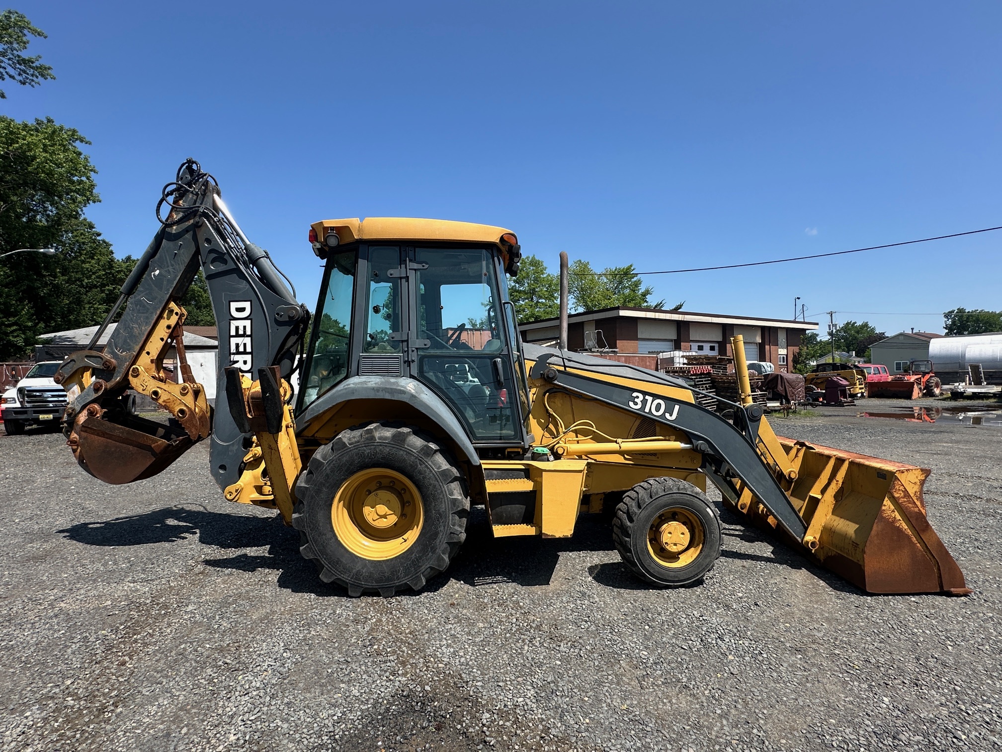 2011 DEERE 310J - Image 8