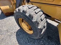 2011 DEERE 310J - Image 21