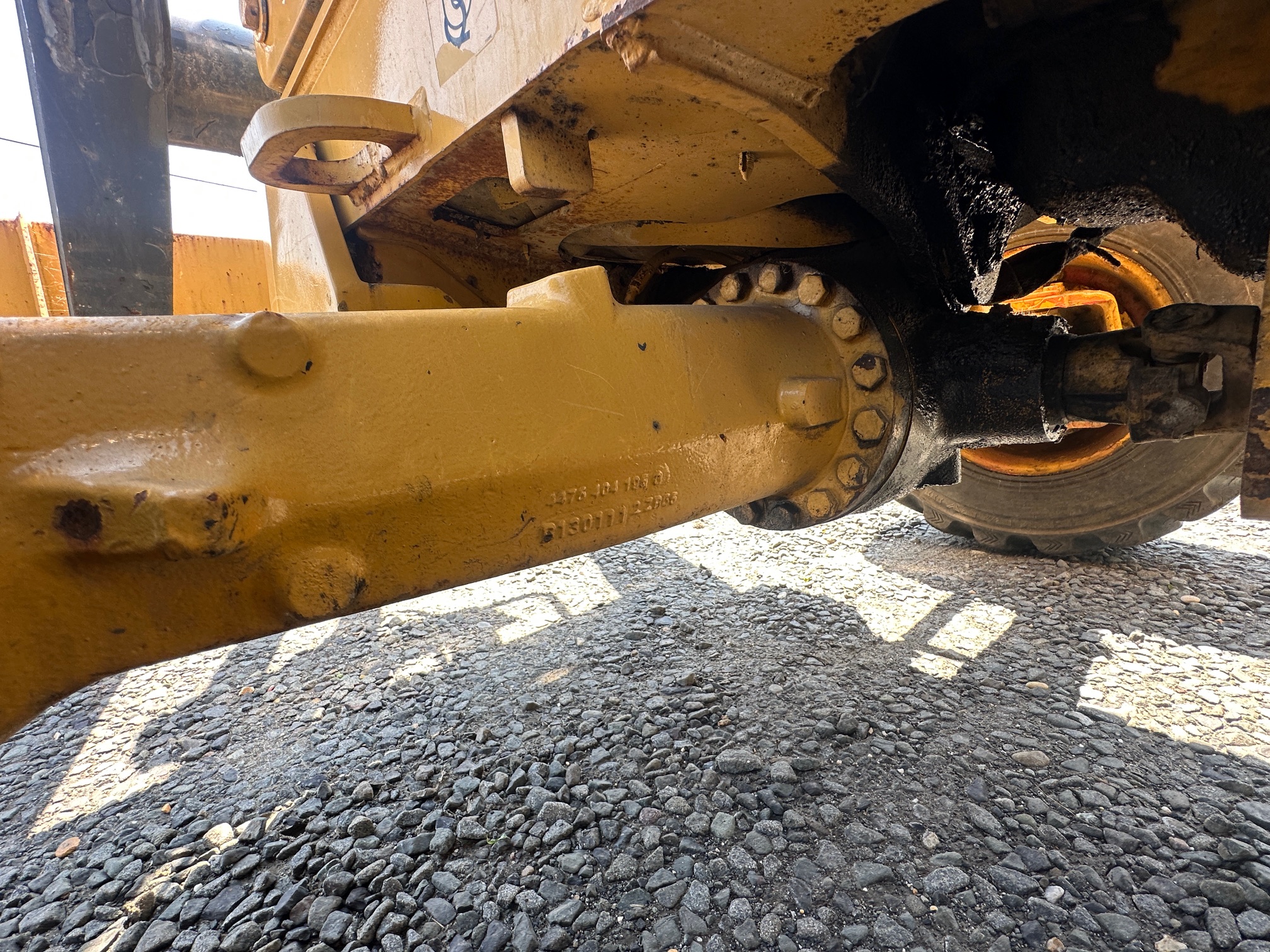 2011 DEERE 310J - Image 22