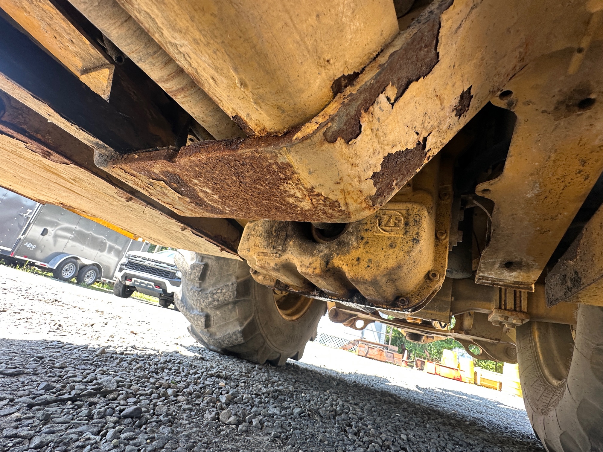 2011 DEERE 310J - Image 24