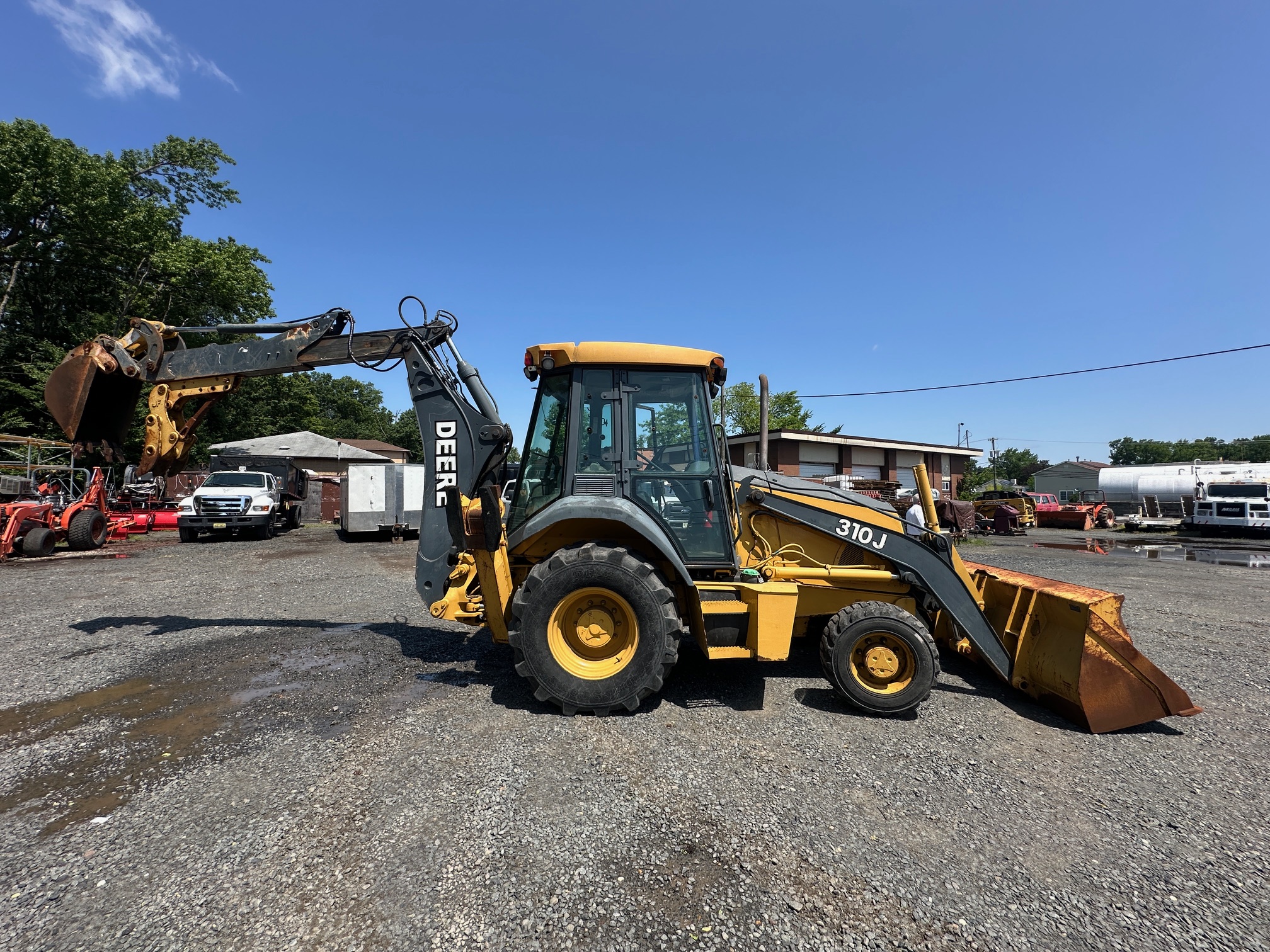 2011 DEERE 310J - Image 3