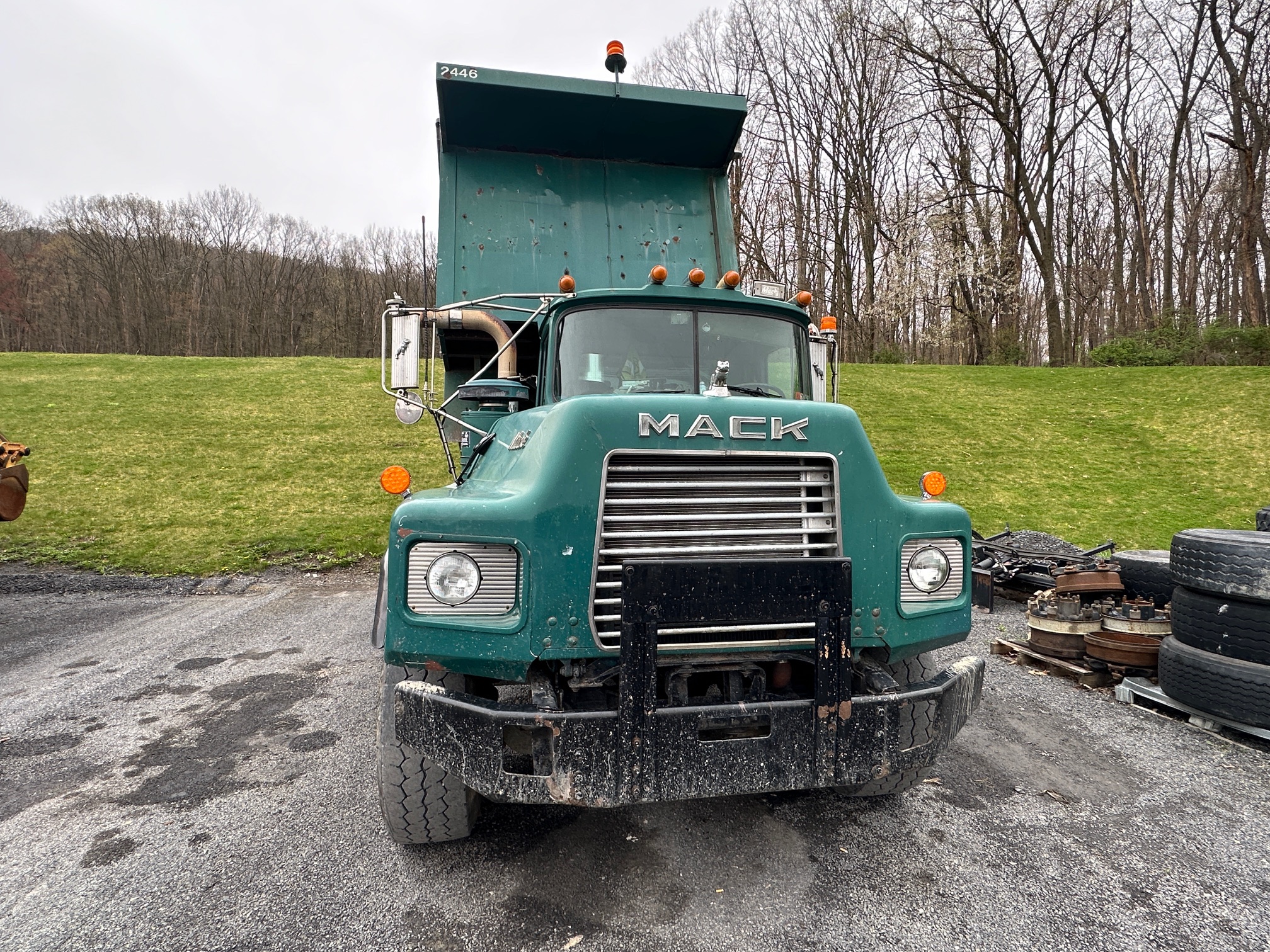 1996 MACK DM690S - Image 6
