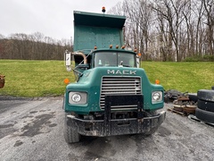 1996 MACK DM690S - Image 6