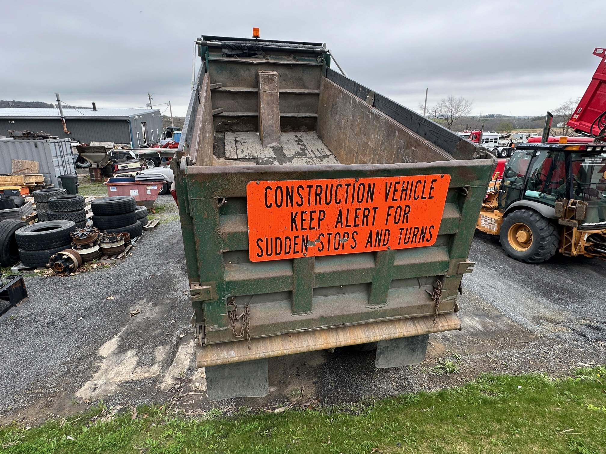 1996 MACK DM690S - view 11 of 46