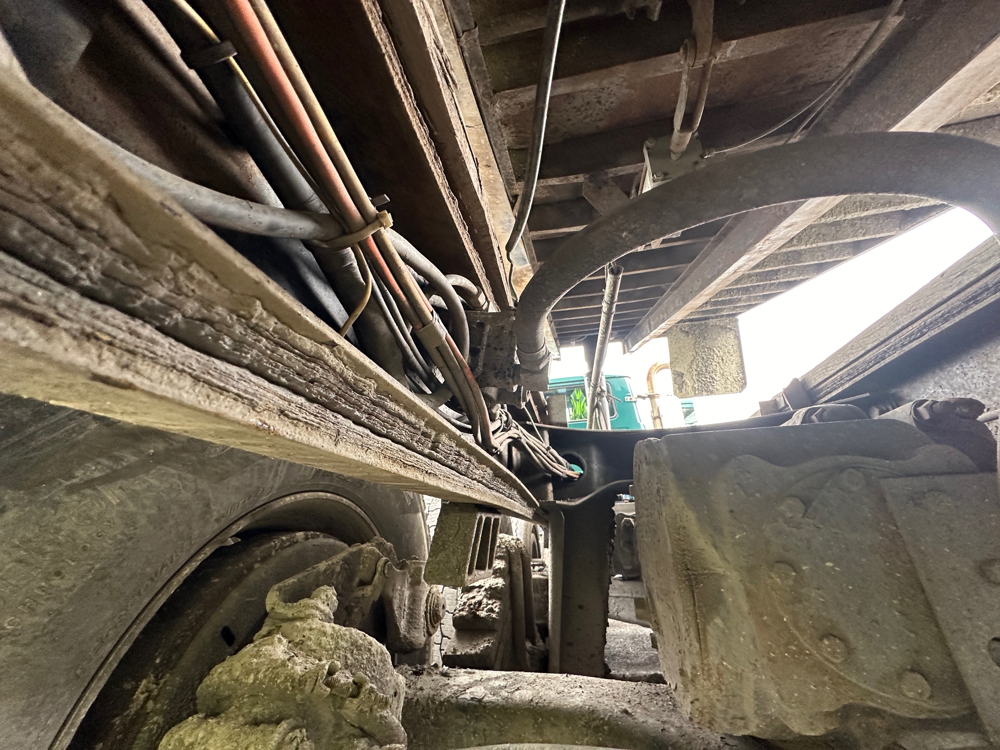 1996 MACK DM690S - Image 36