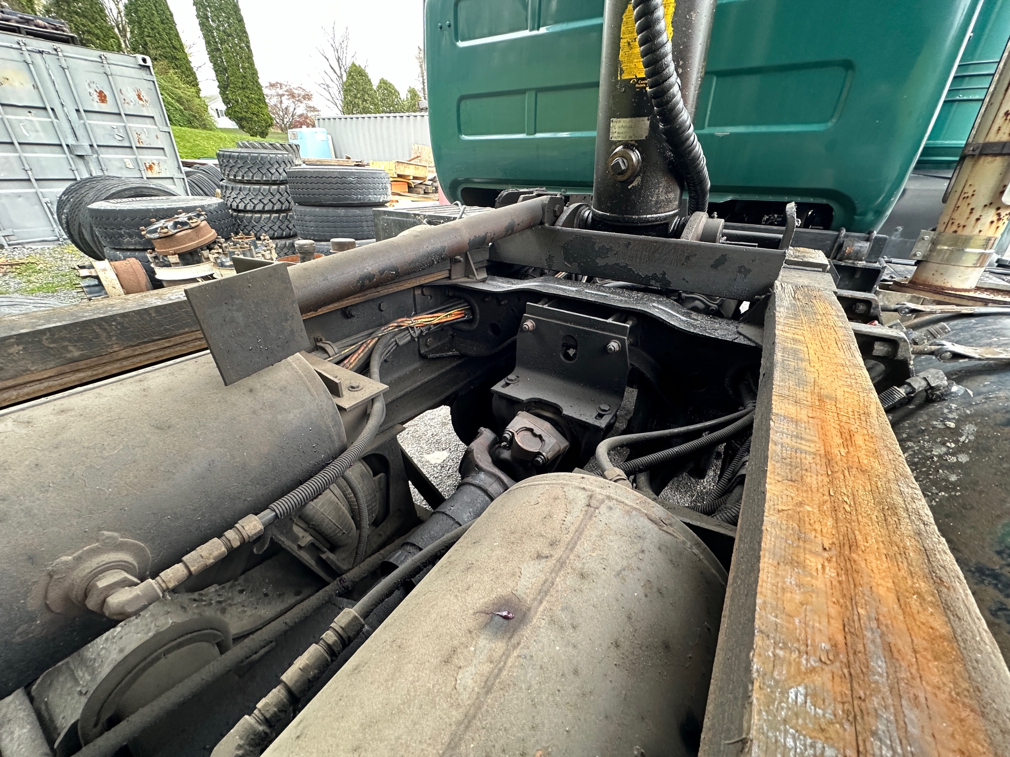 1996 MACK DM690S - Image 38