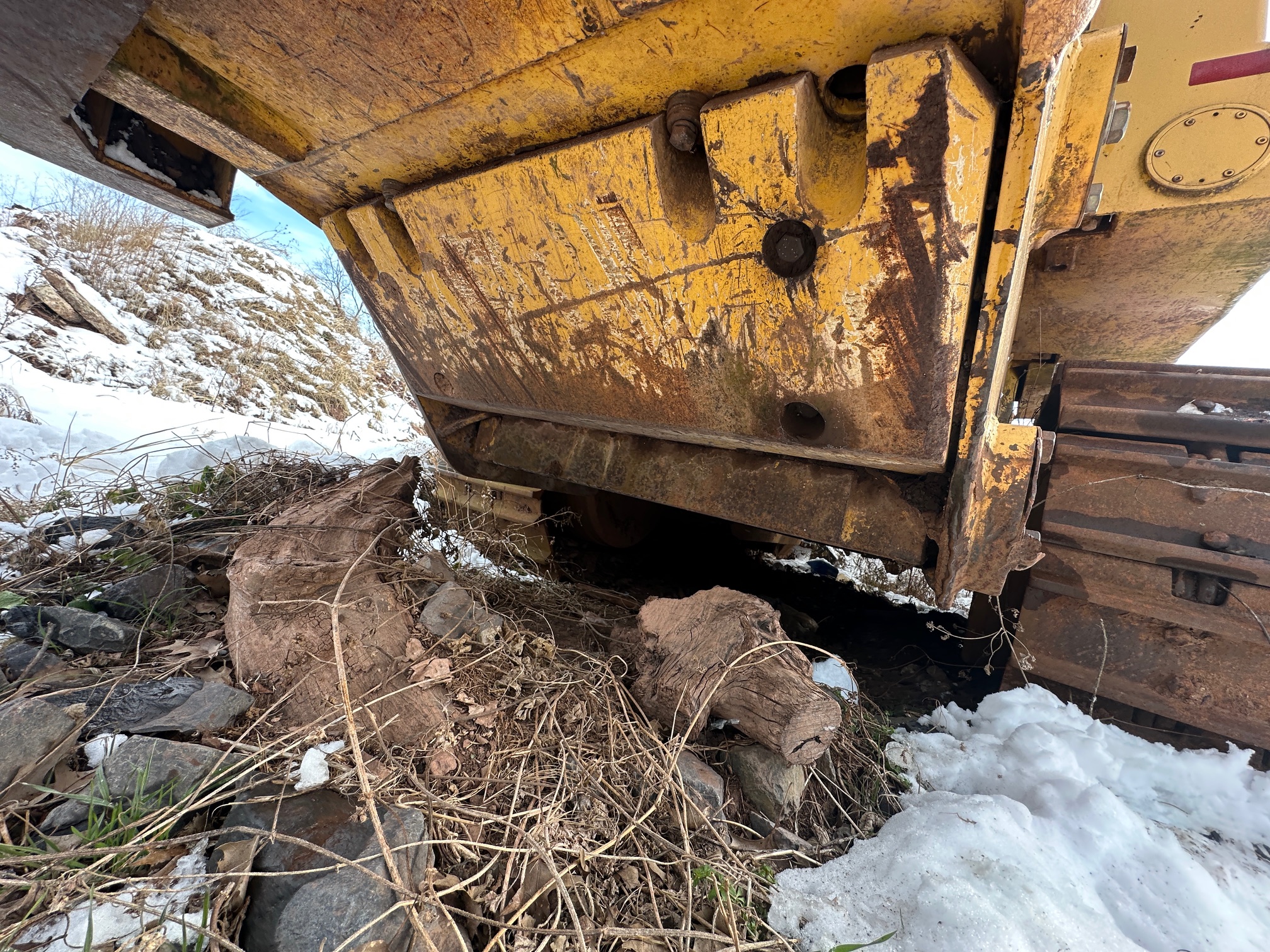 2004 DEERE 755C Series II - Image 25