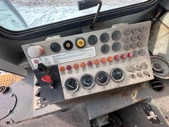 2004 DEERE 755C Series II - Image 39