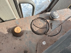 2004 DEERE 755C Series II - Image 47