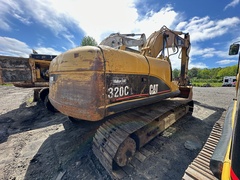 2004 CATERPILLAR 320CL - Image 2