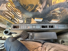 2004 CATERPILLAR 320CL - Image 23