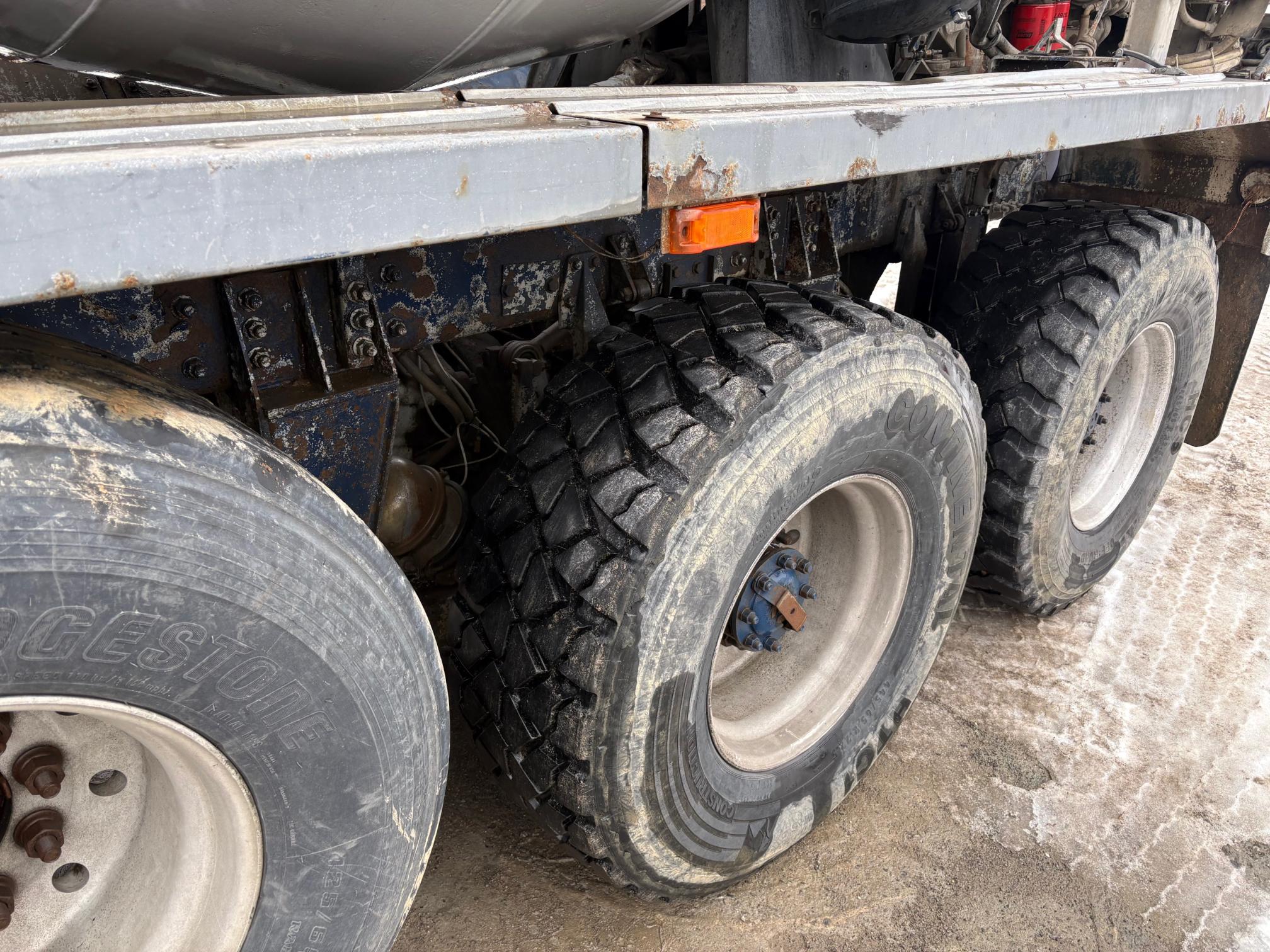 2000 OSHKOSH S2346 - Image 34