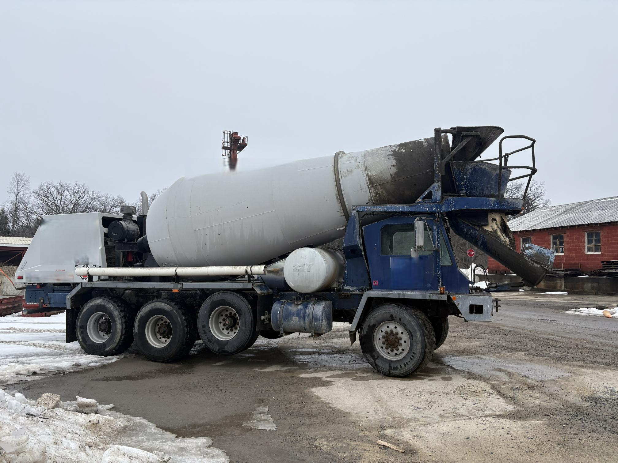 2000 OSHKOSH S2346 - Image 2