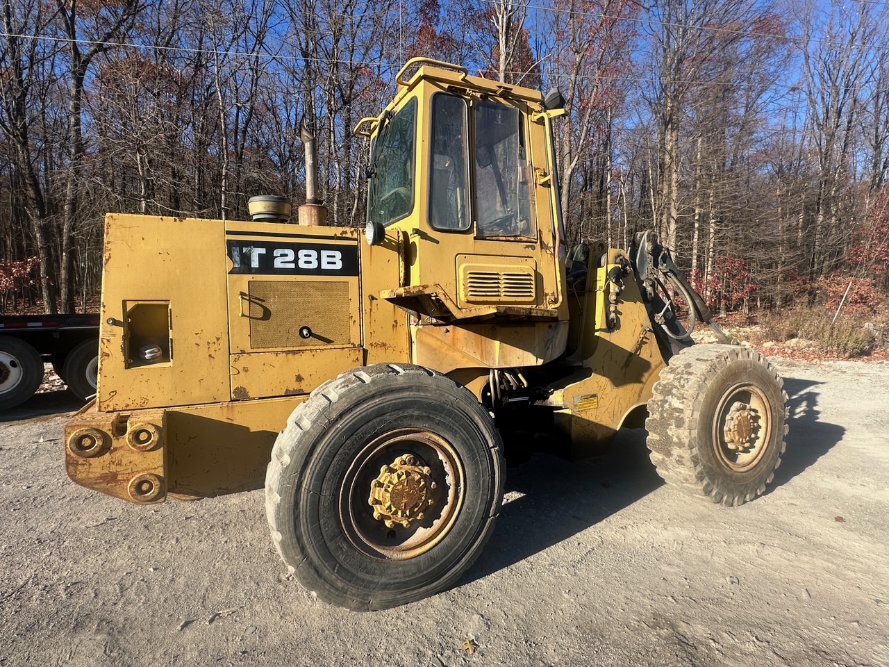 1988 CATERPILLAR IT28B