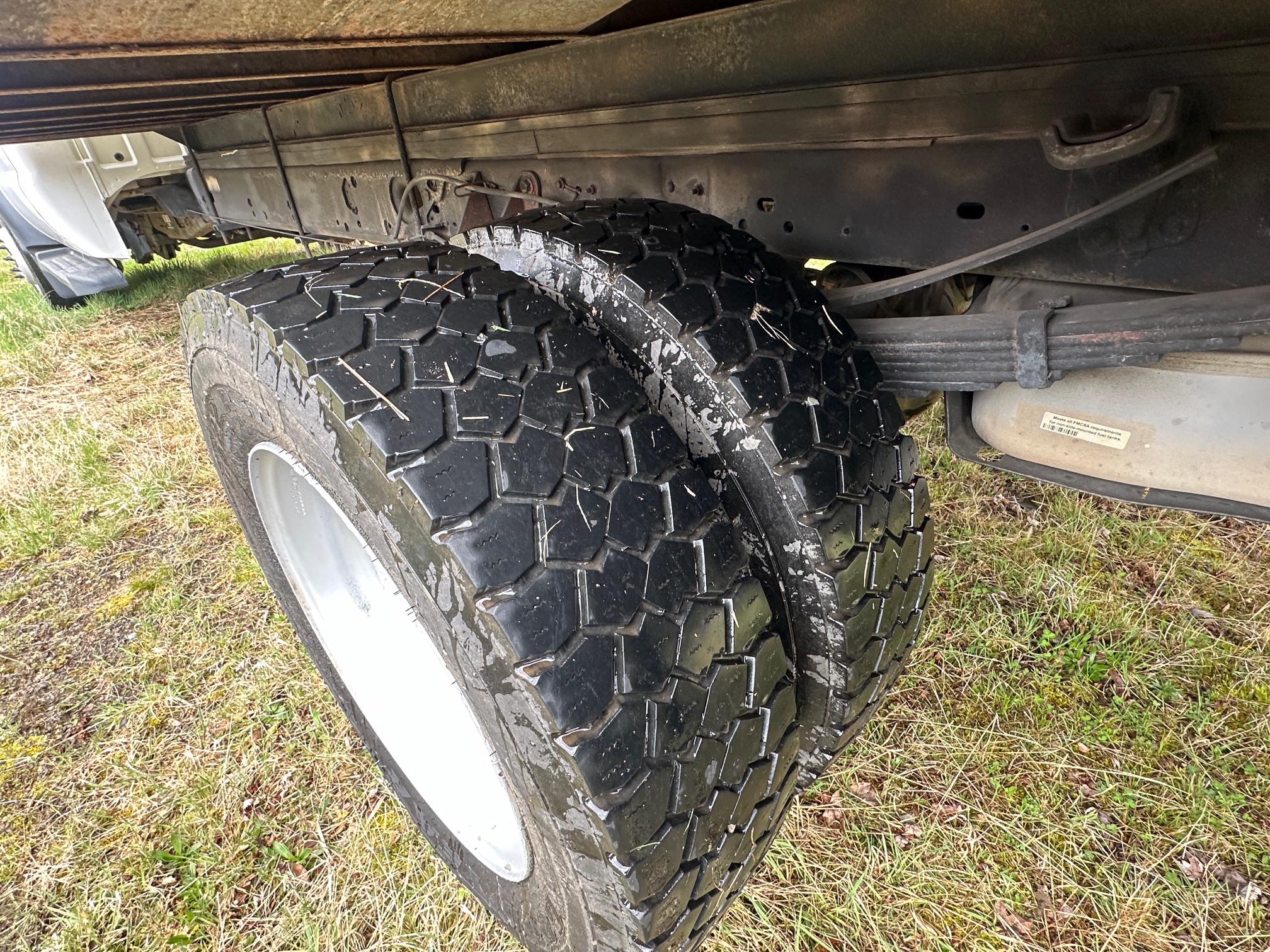 2011 FORD F450 16' Box Truck - Image 15