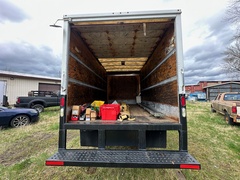 2011 FORD F450 16' Box Truck - Image 25