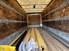 2011 FORD F450 16' Box Truck - Image 26