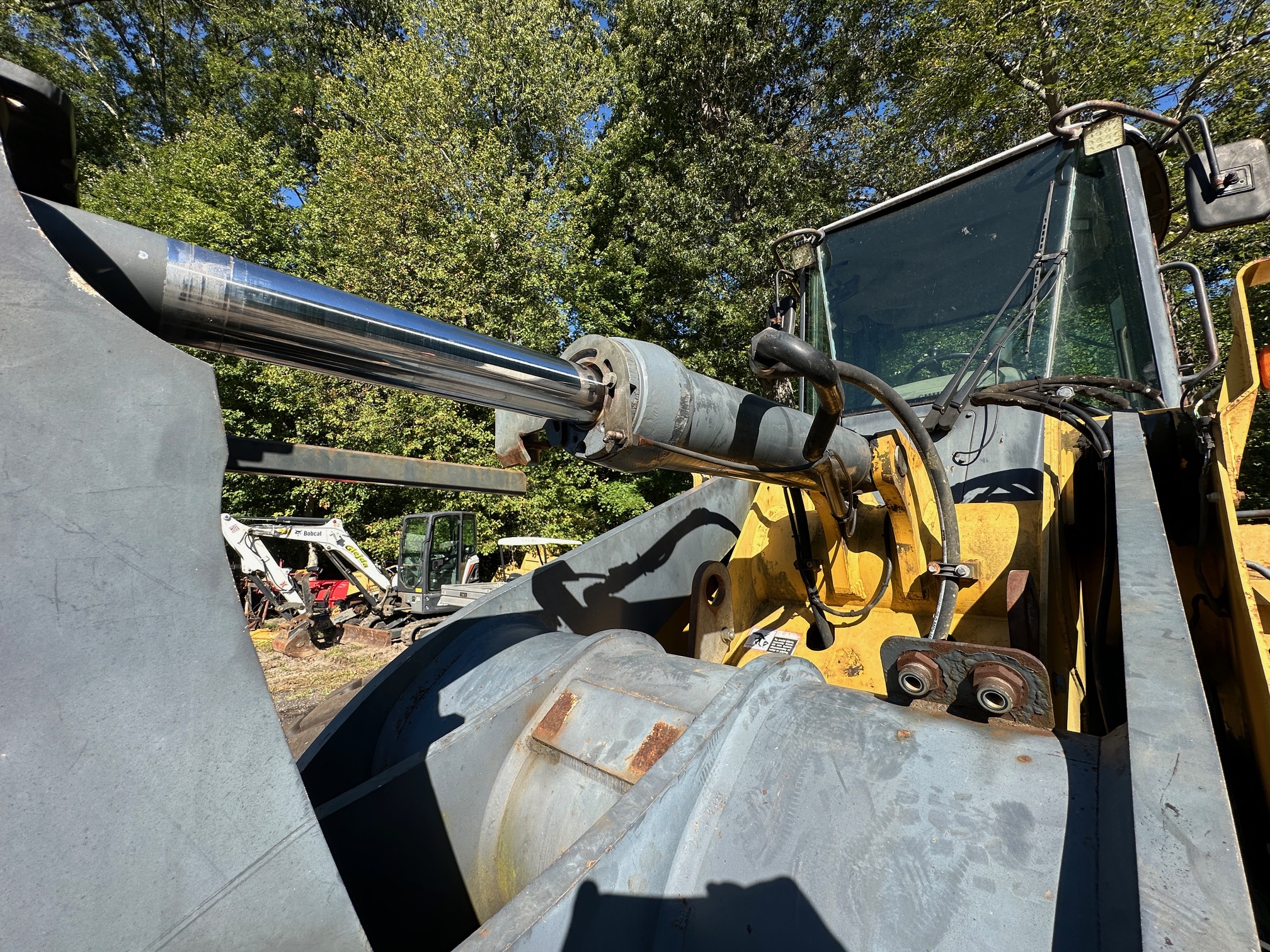 2005 DEERE 624J - Image 15