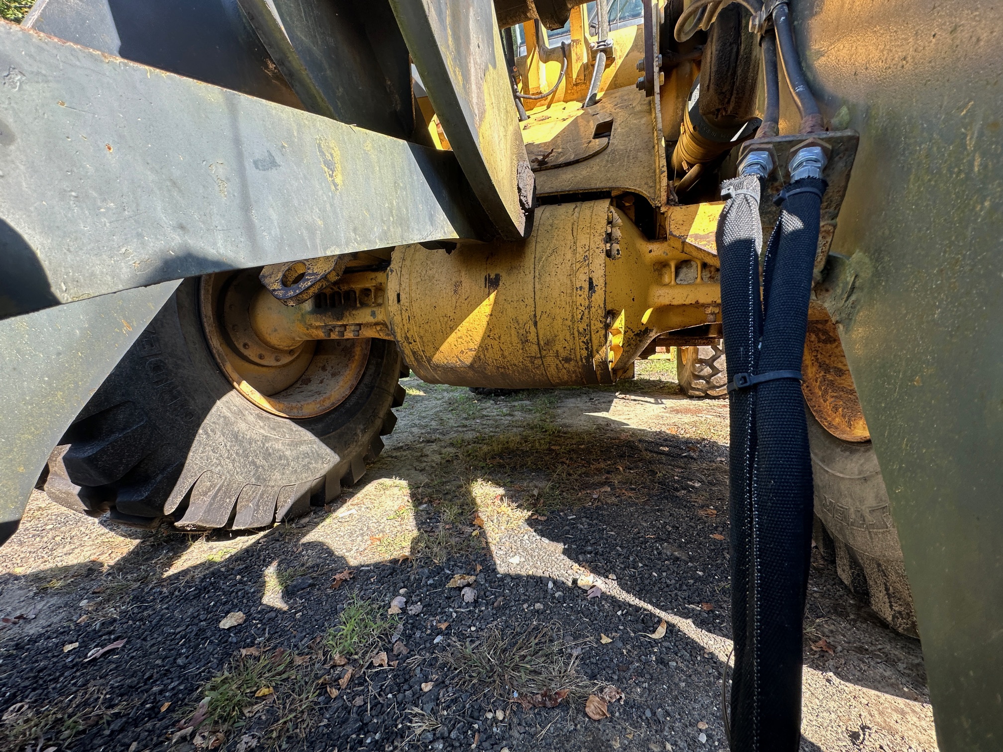 2005 DEERE 624J - Image 17