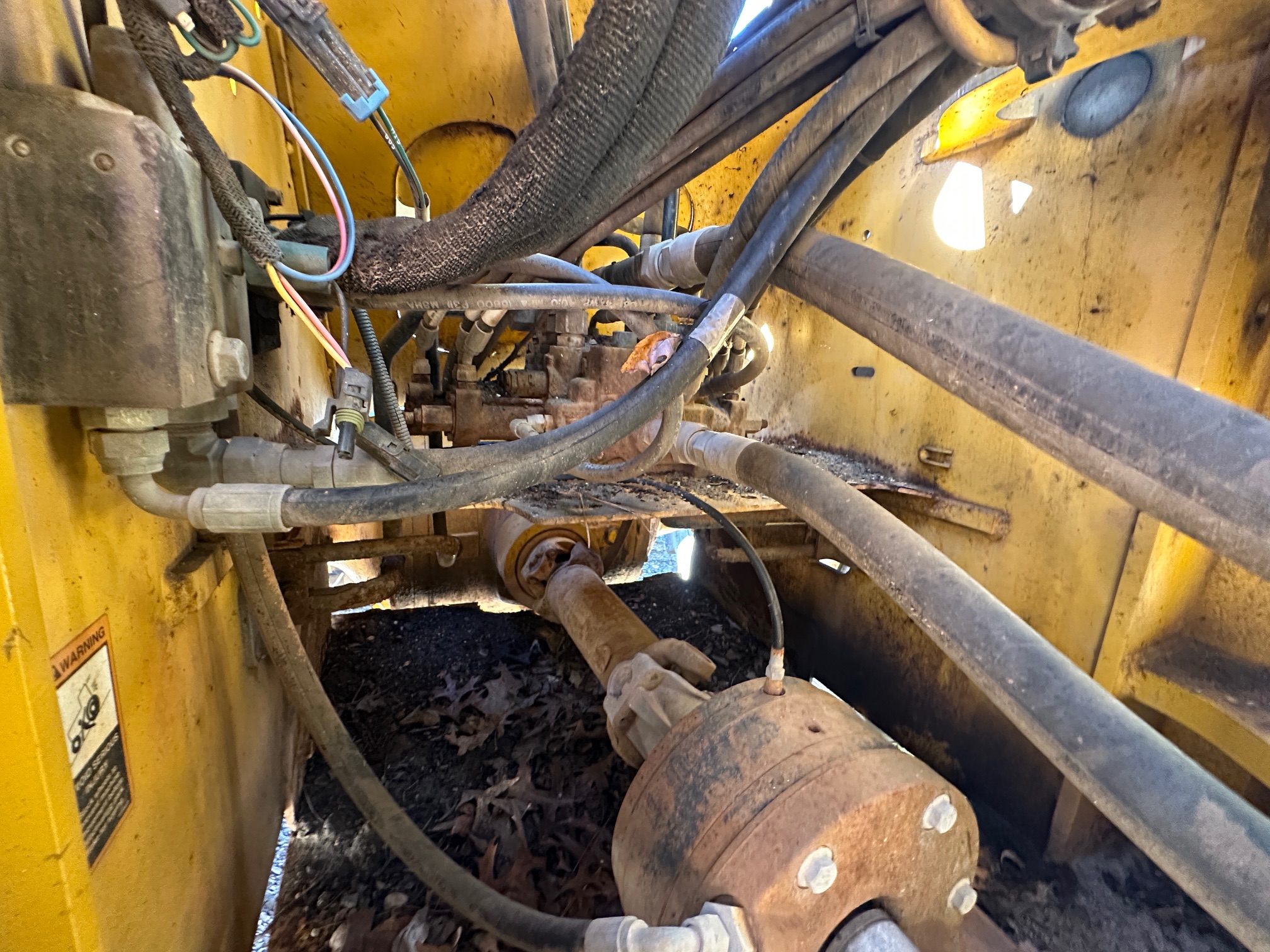 2005 DEERE 624J - Image 19