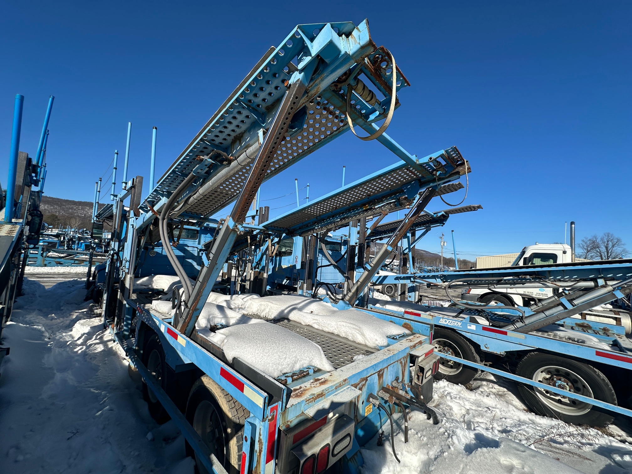 2015 VOLVO VAH Car Hauler - view 11 of 19