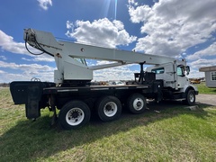 2004 VOLVO 17.5T Crane - Image 7